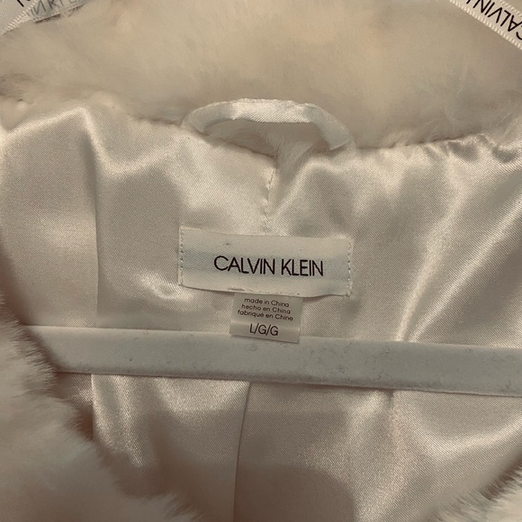 CALVIN KLEIN Faux Fur Jacket NWT Size L - Picture 5 of 11